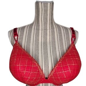 Victoria's Secret Sexy Tee Push-Up Bra